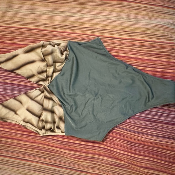 ANTONELLA RIZZA One Piece Swimsuit Large - Picture 4 of 9